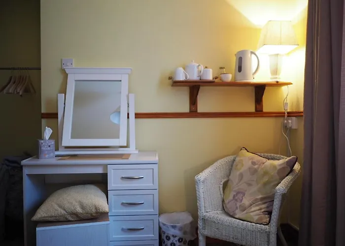 Inglewood Lodge B&B
